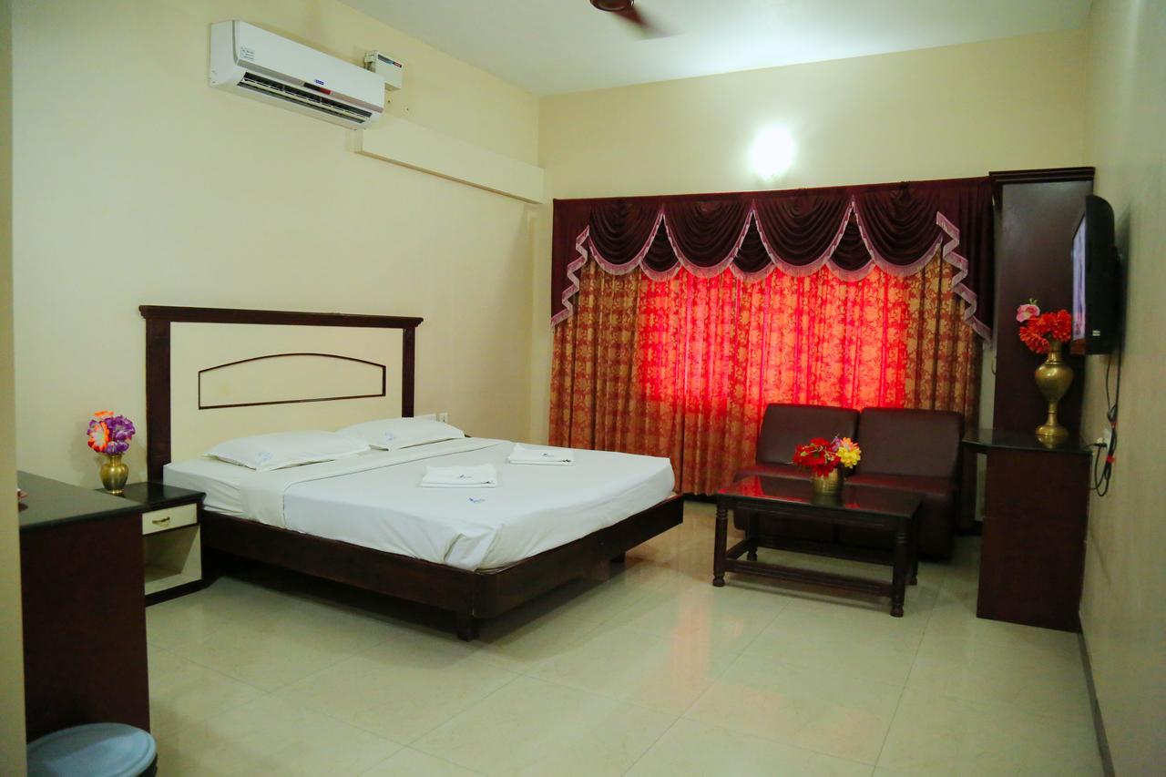 Hotel Vels Court Palani Exterior foto