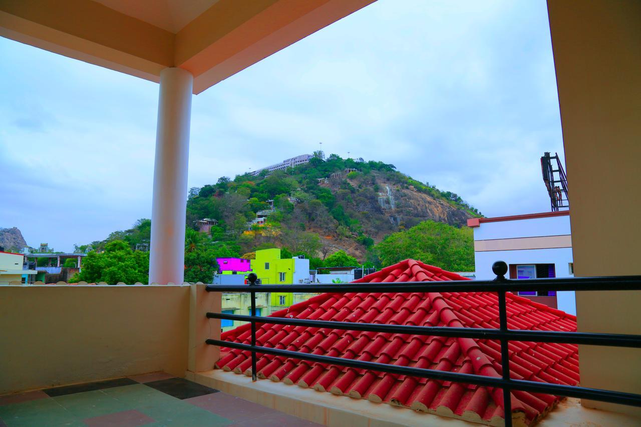 Hotel Vels Court Palani Exterior foto