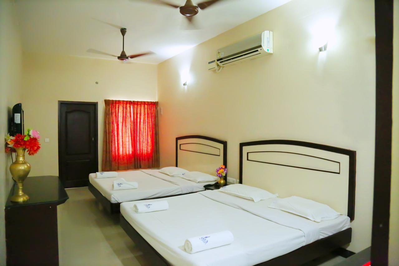 Hotel Vels Court Palani Exterior foto