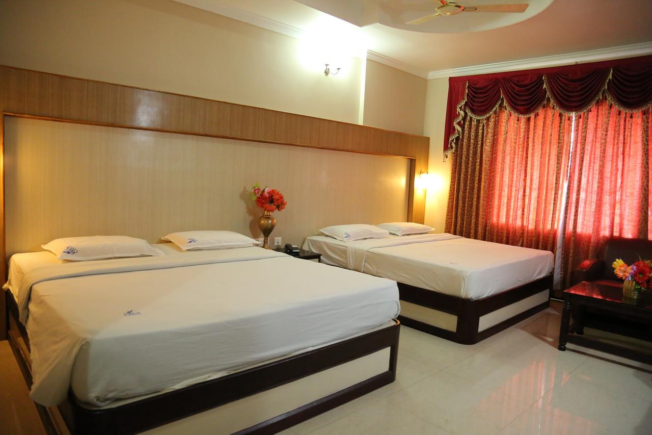 Hotel Vels Court Palani Exterior foto